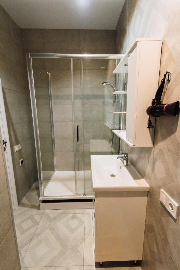 Royal Tower Luxurious Smart Residence Киев Экстерьер фото